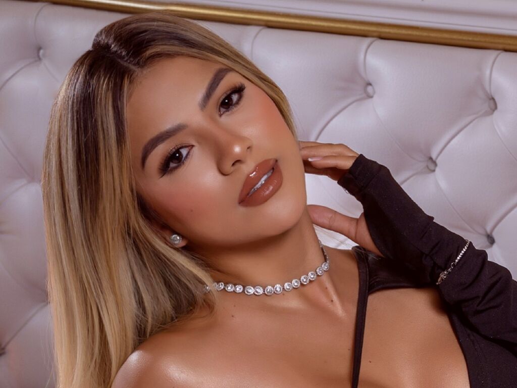 IsabellaLee