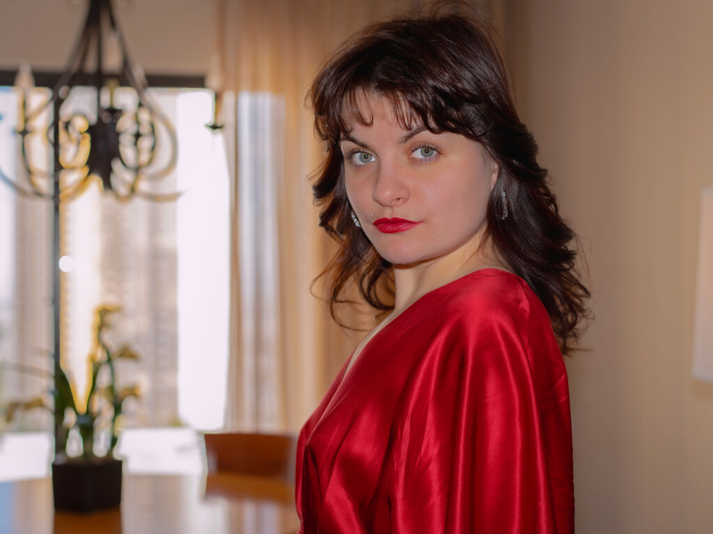 LysandraLace